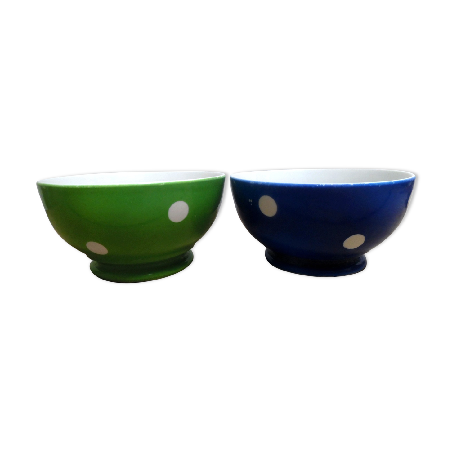 Two longfield porcelain bowls