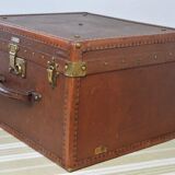 Old trunk of luxury Lavoet