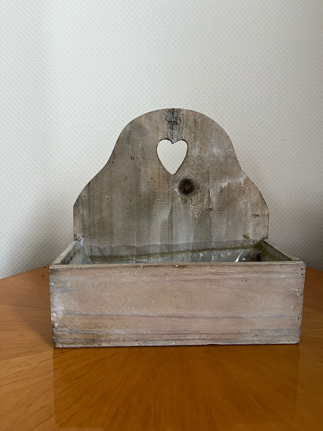 Wooden planter white patina