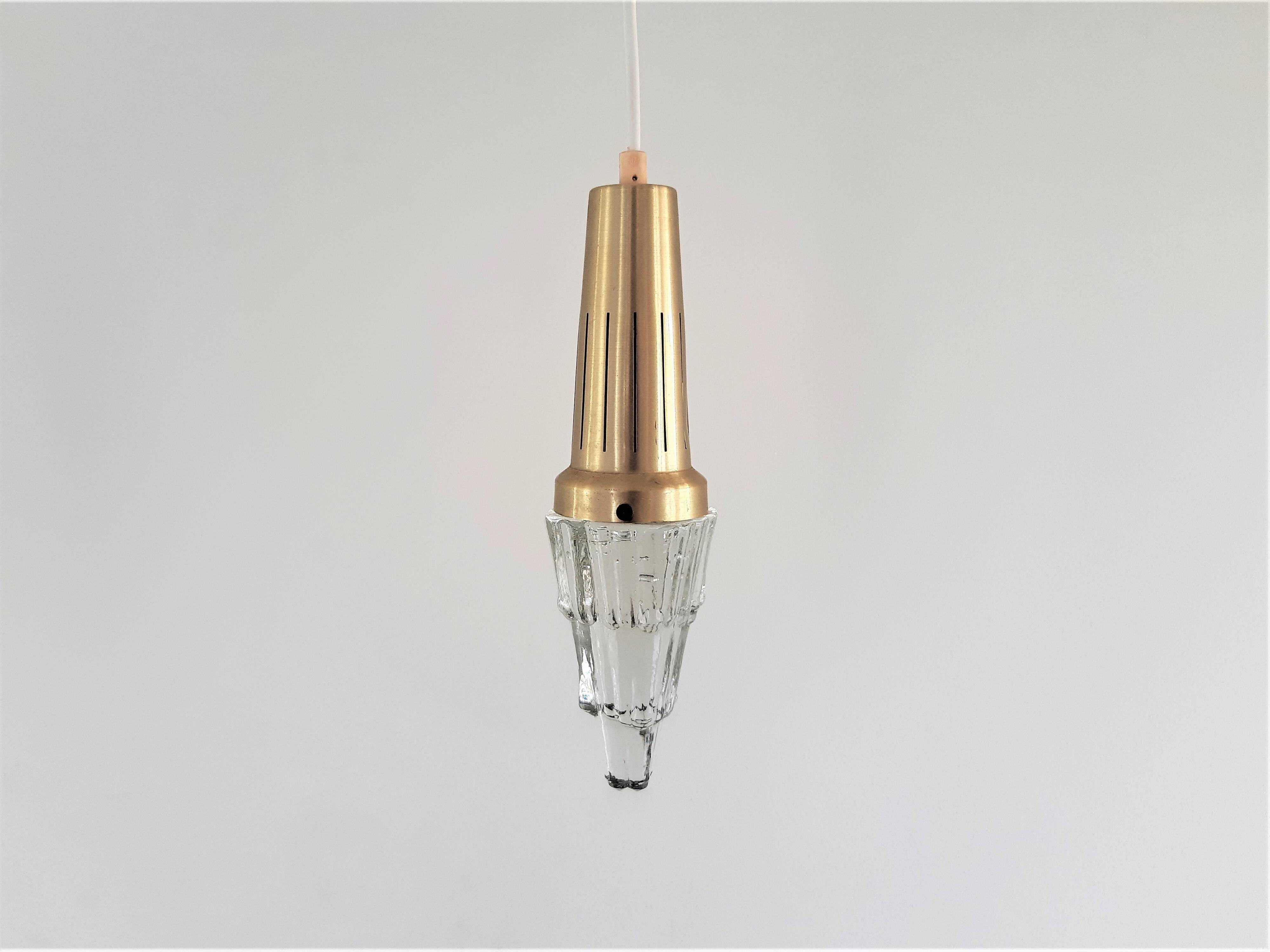 Set of 2 vintage glass & brass icicle pendant lamps for Vitrika, Denmark, 1960's/1970's