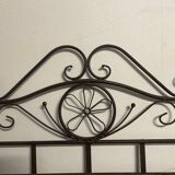 Foldable metal shelf
