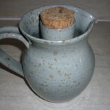 Refreshing pitcher in vintage stoneware