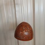 Openwork suspension in wood