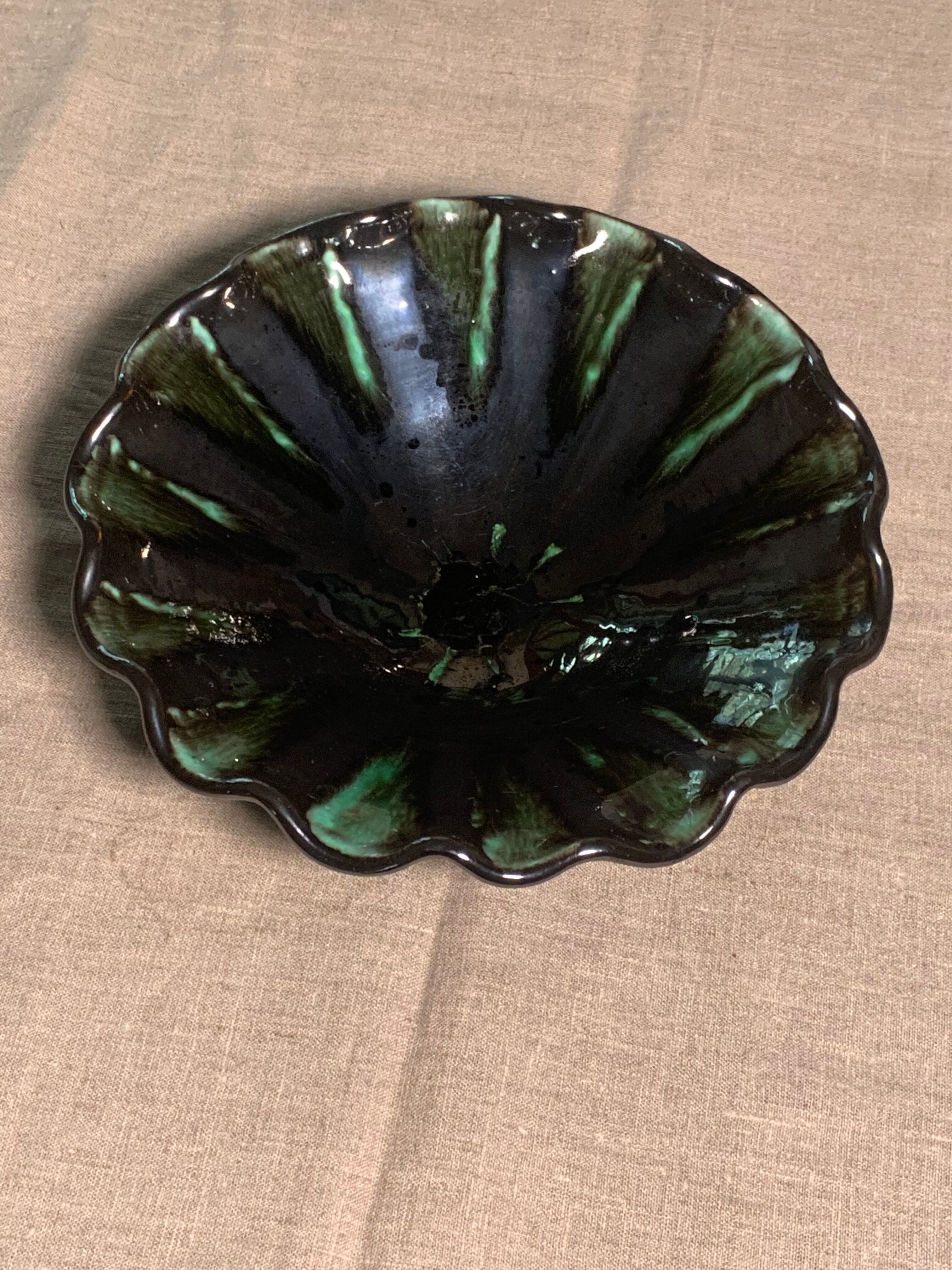 Vintage green and black glazed ceramic fruit cup