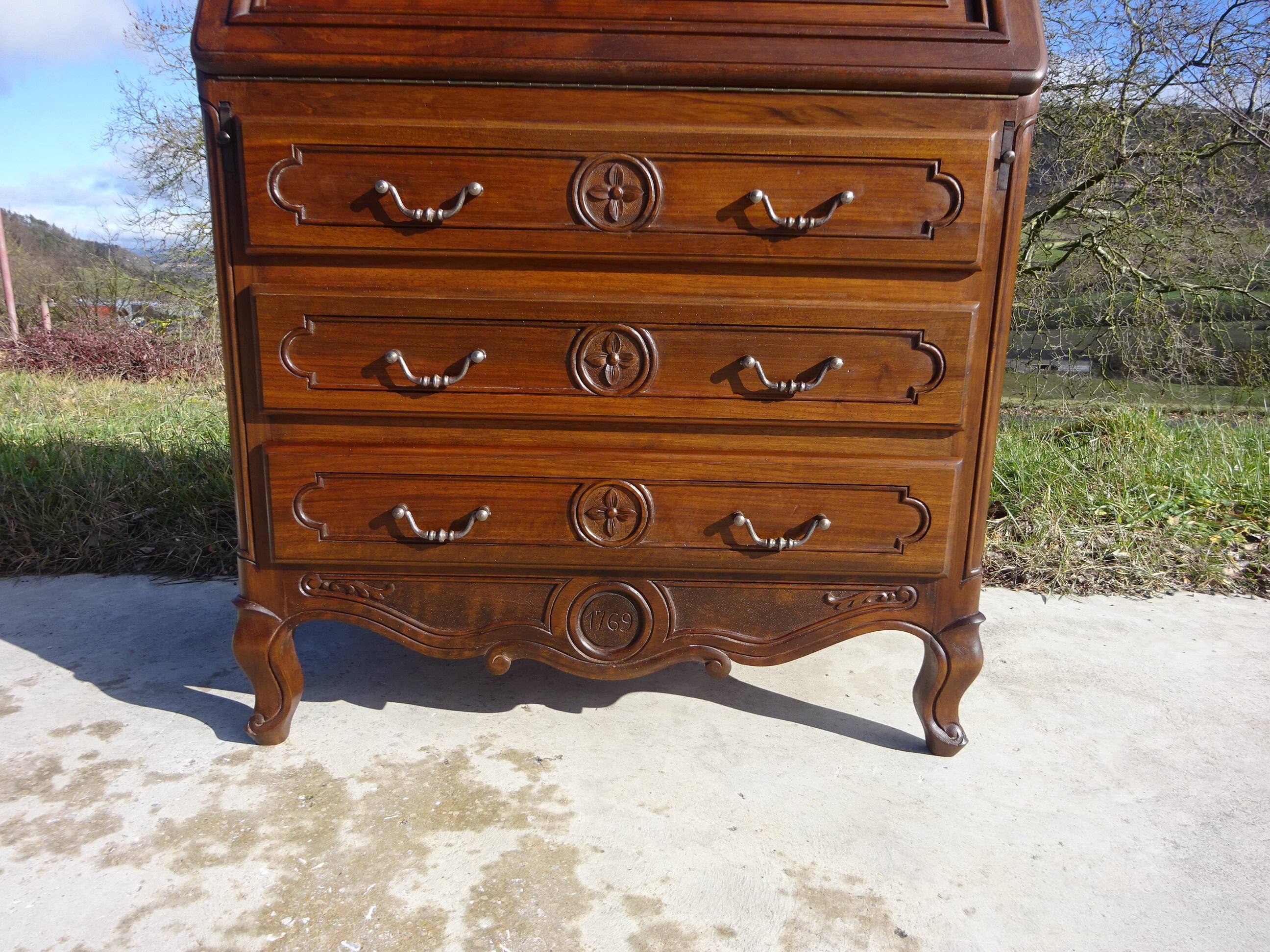 3-in-1 furniture: chest of drawers, secretary, and display cabinet, in walnut.