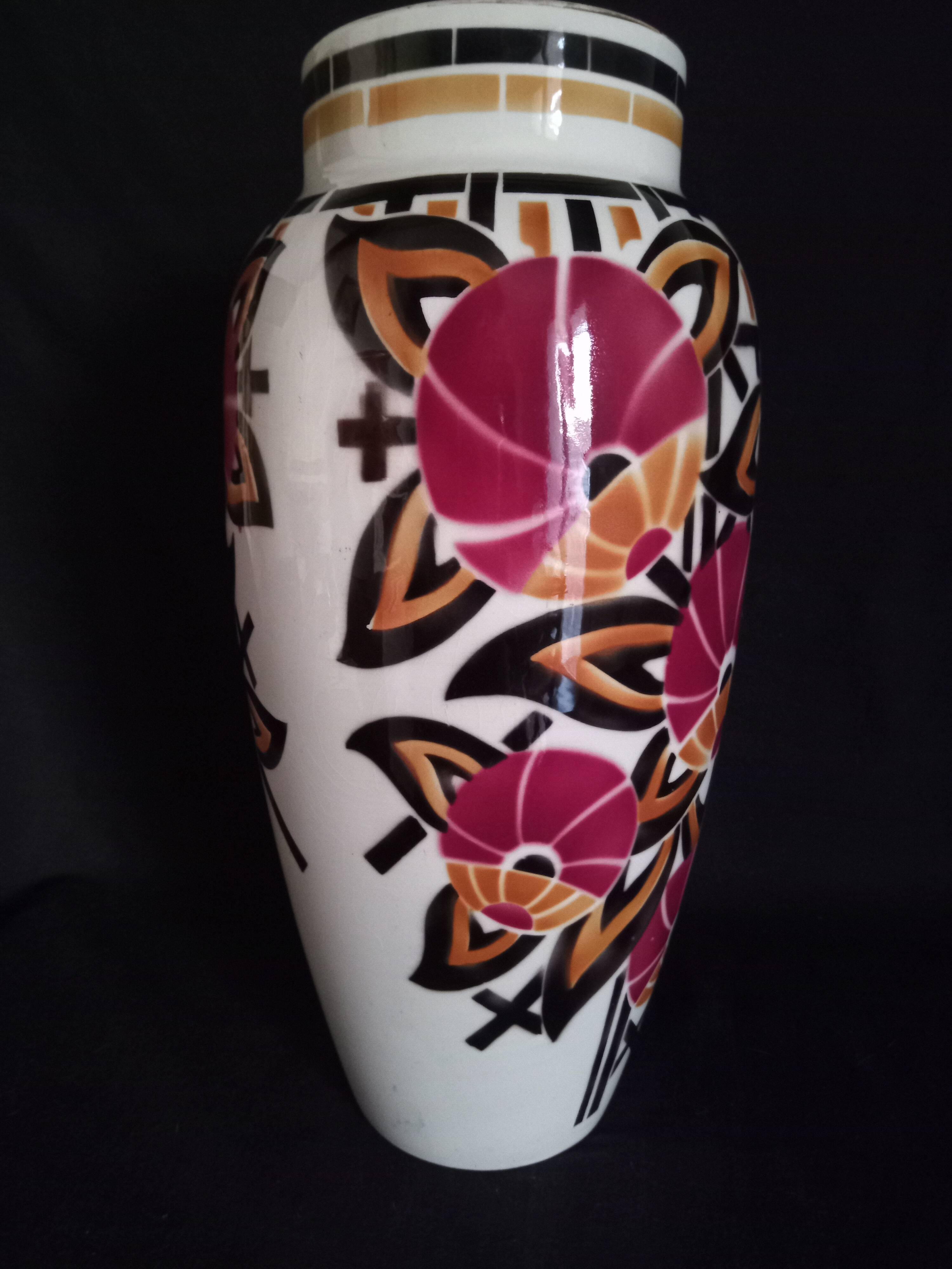 Keller & Guérin Luneville - Art Deco vase model "Pergola"