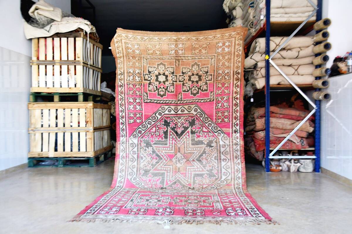 Vintage Boujaad rug 300 x 145 cm