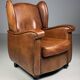 Set of 2 sheepskin club armchairs