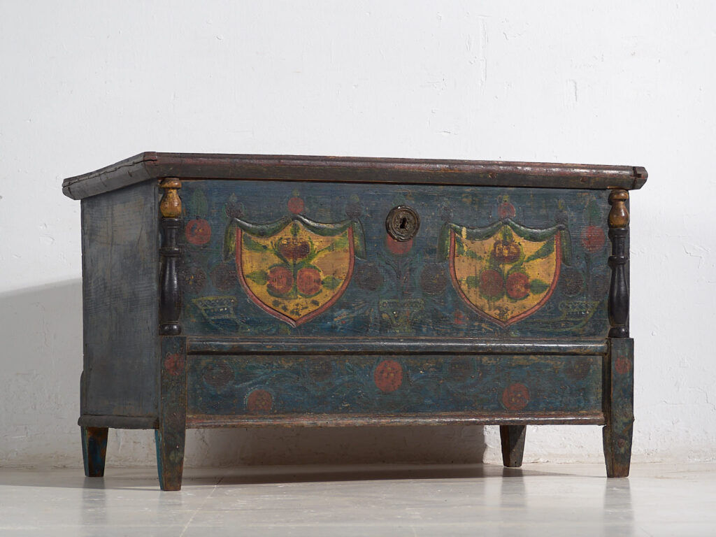 Old hand-painted mallet – Central Europe (circa 1850)