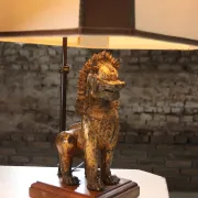 Pair of table lamps with gilt bronze Singha lions – Thailand, 1970s