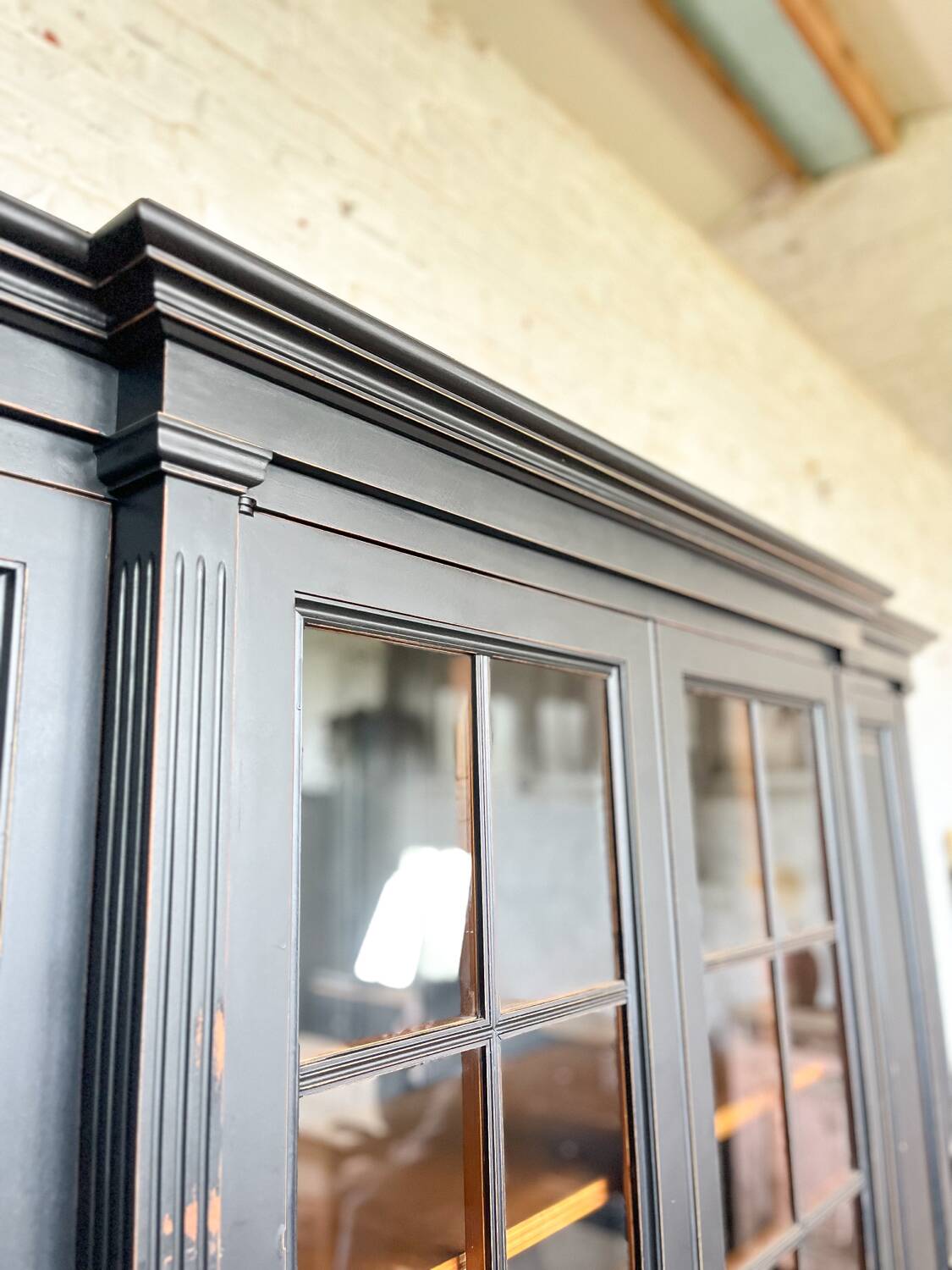 Old dresser / bookcase with black patina
