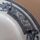 Assiette plate en terre de fer "Médaillon" bleu de St Amand et Hamage