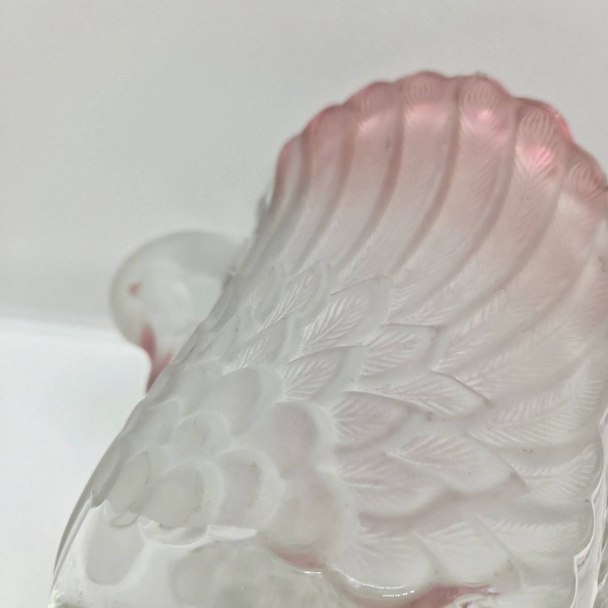 Pichet cygne en verre moulé pressé - Ref 1438