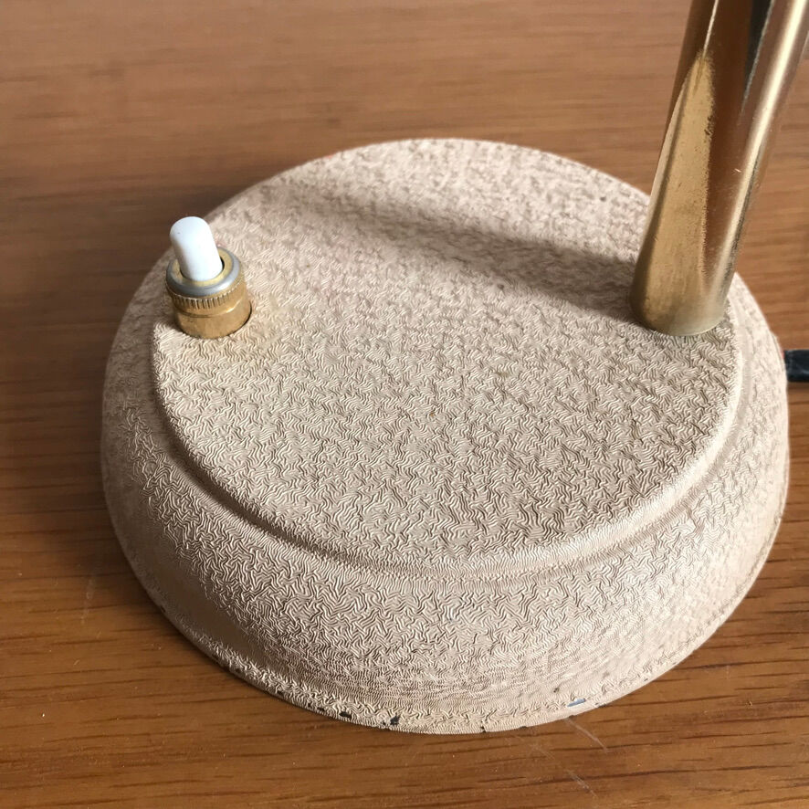 Vintage beige metal desk lamp