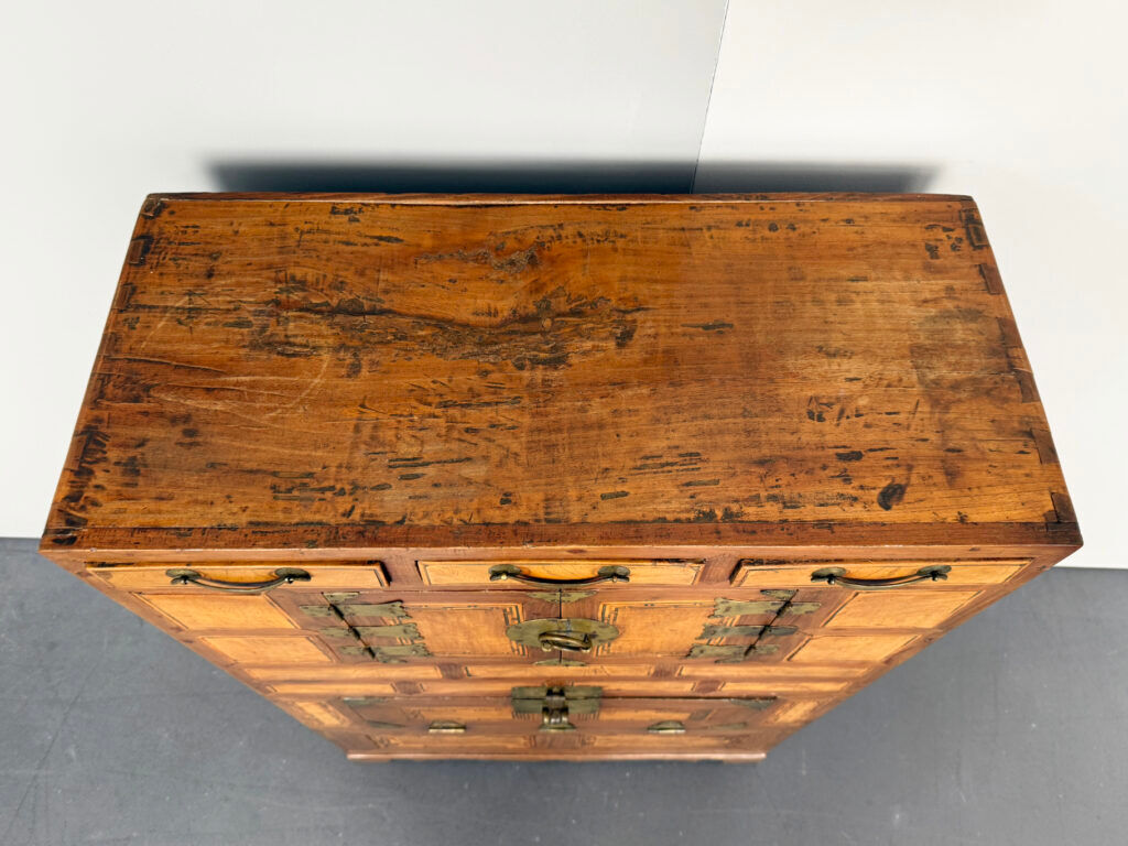 Commode Tansu antique, Corée, début du 20e siècle