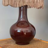 Ceramic lamp with hooked lampshade