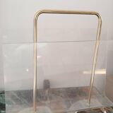 Acrylic magazine rack