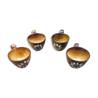 Set of 4 cups at coffee Vallauris 70