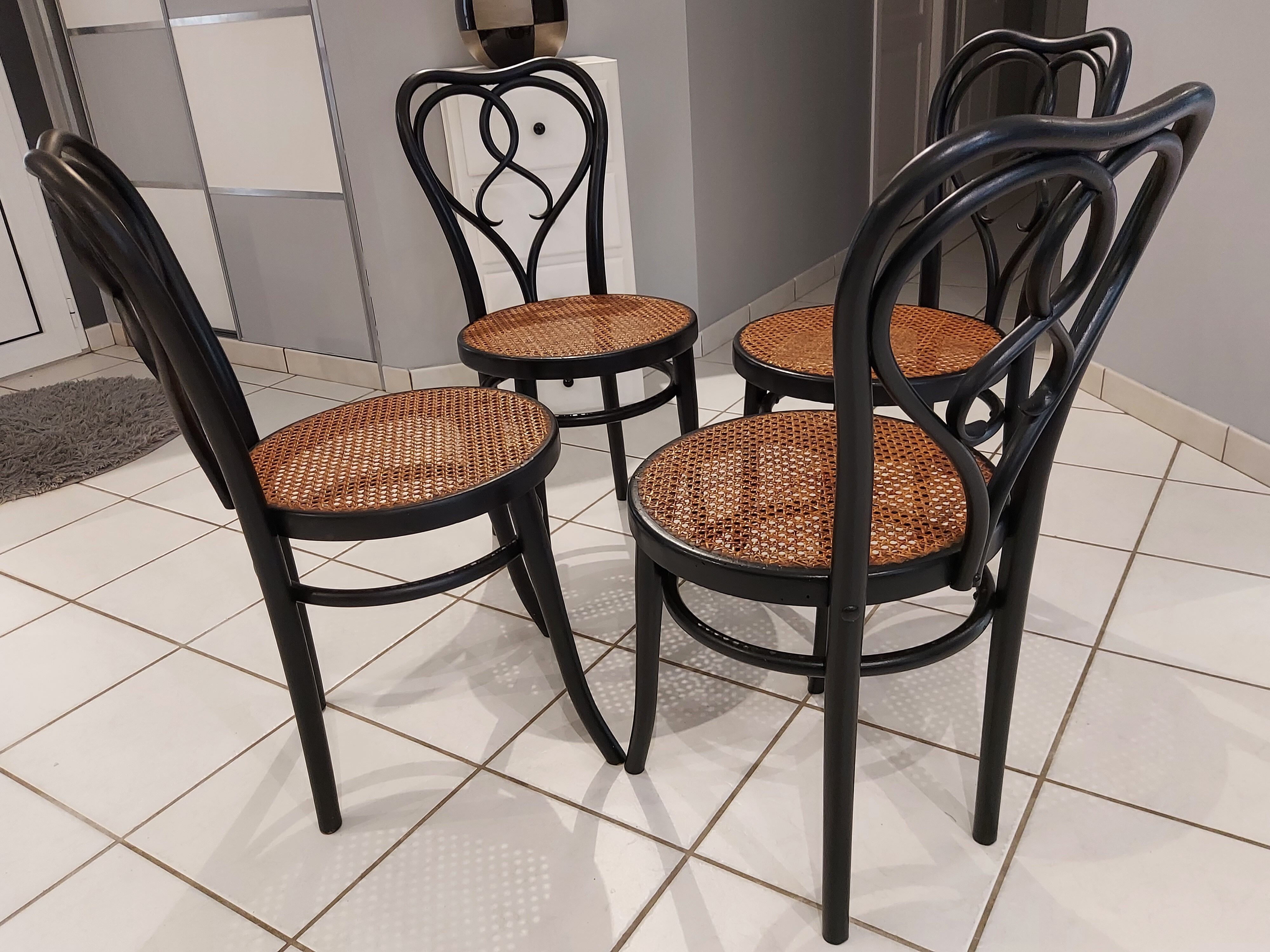 Michael Thonet 1920 Vintage Bistrot Suite 4 Chairs