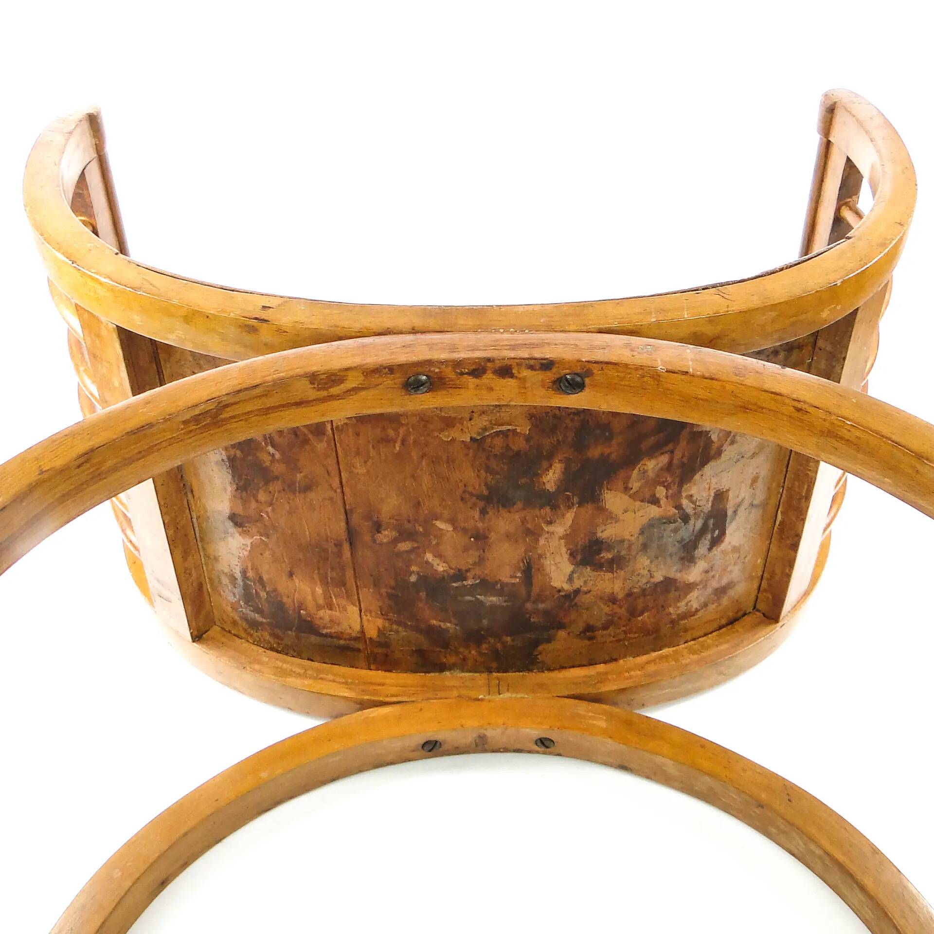 Chaise de type gondole Empire, en bois, Pologne, début du 20e siècle