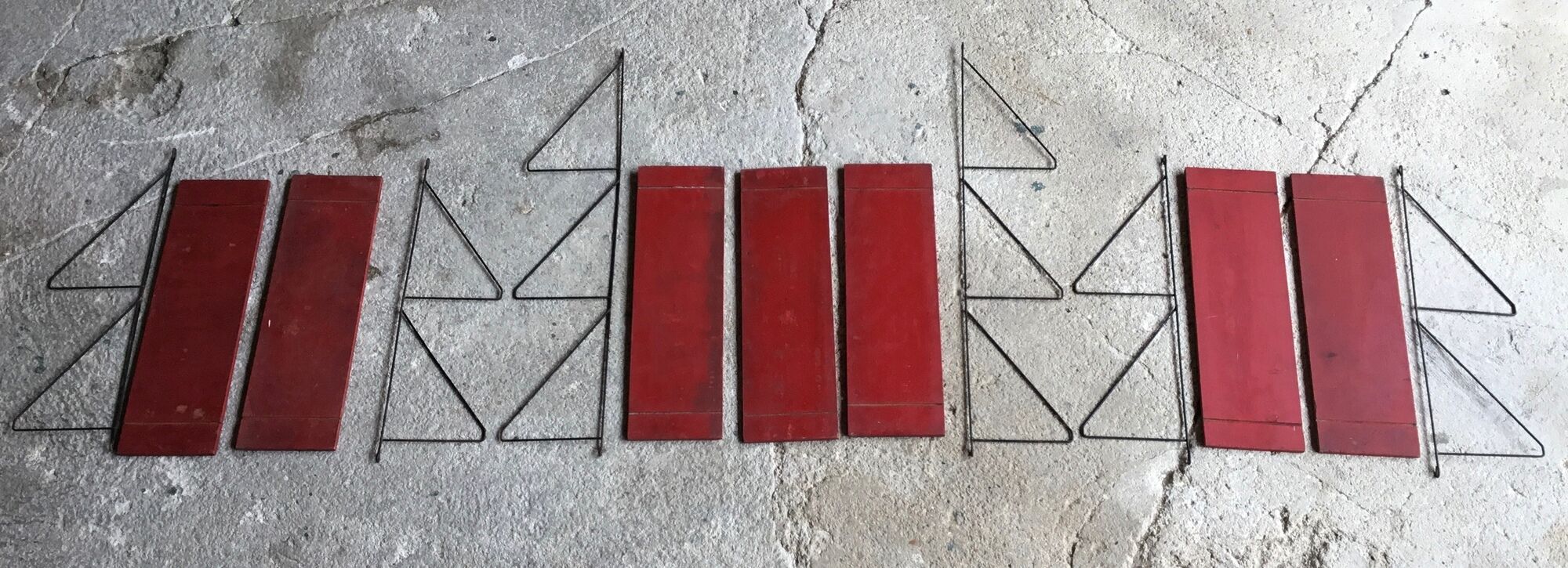 Set of 3 wall shelves thong with metal studs in pins - design 1950