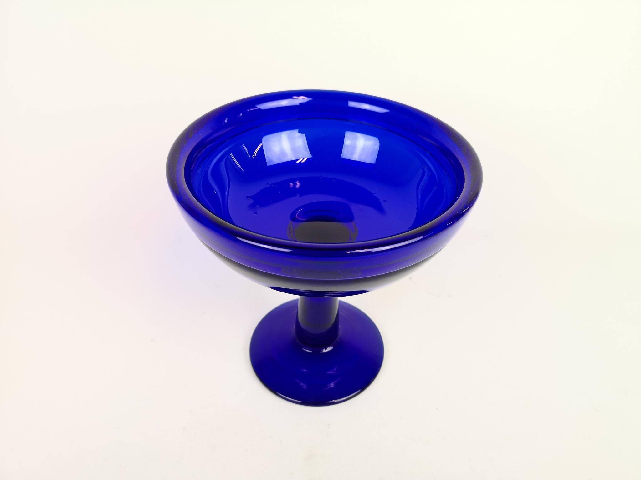 Bol on foot mid-century by Erik Höglund, Boda, Sweden