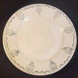 6 mismatched old plates