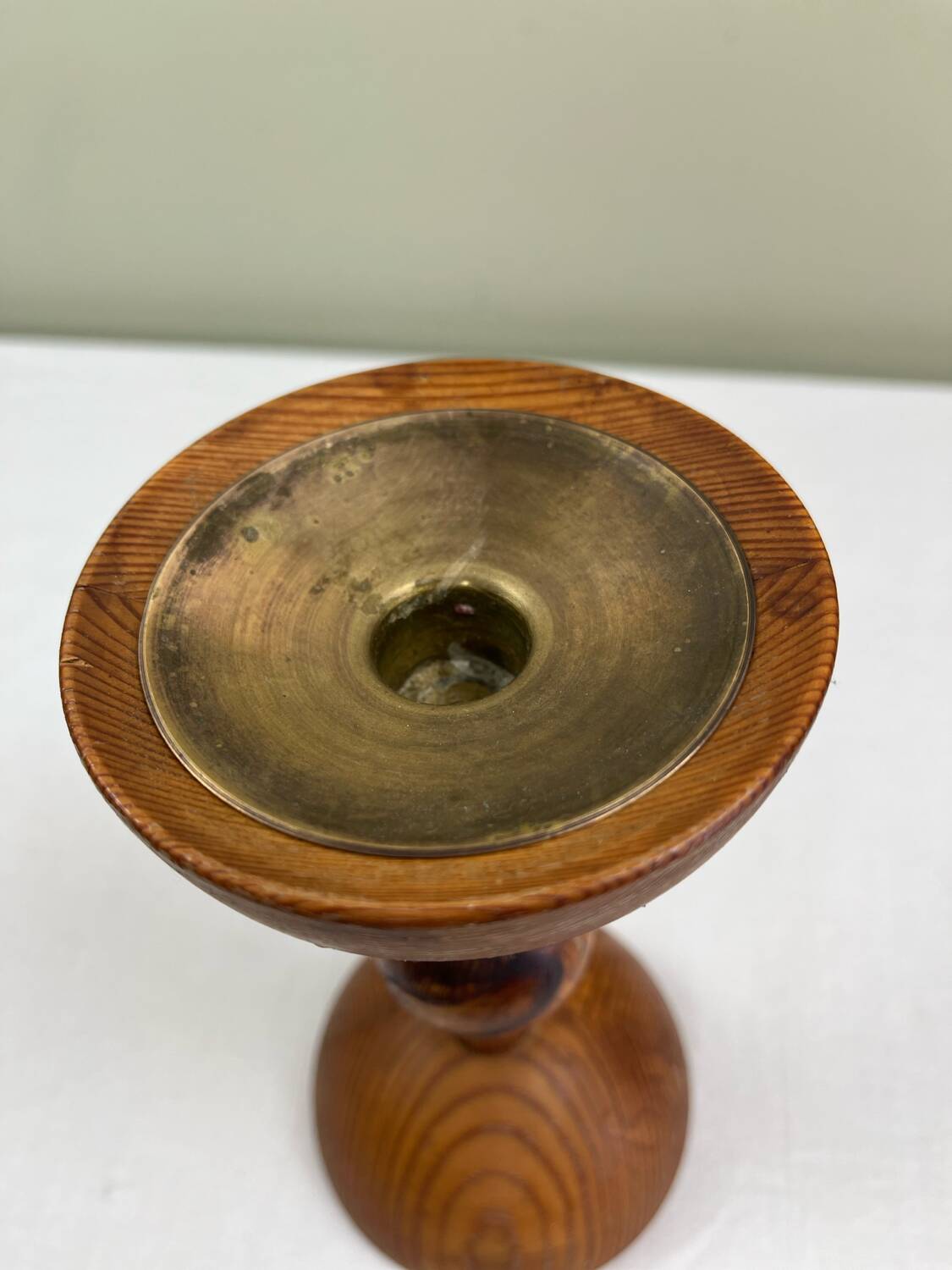 Scandinavian candle holder