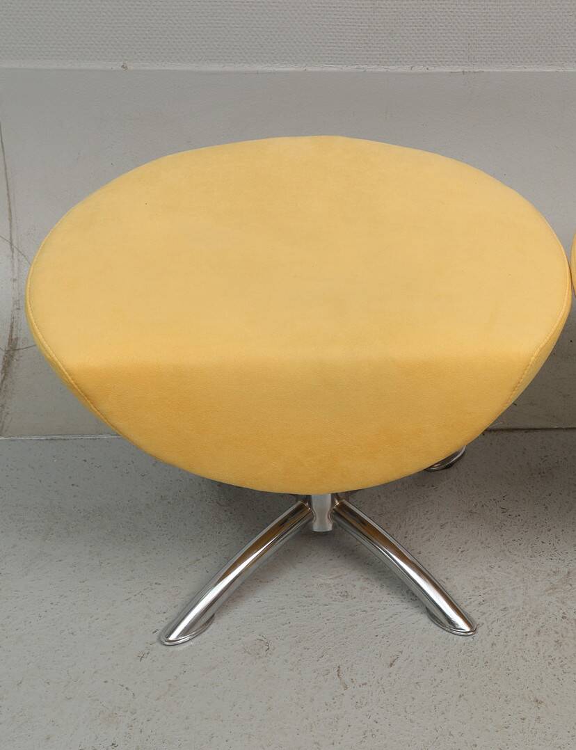 Balou armchair and footrest