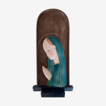 Ceramic sculpture representing the Virgin Mary