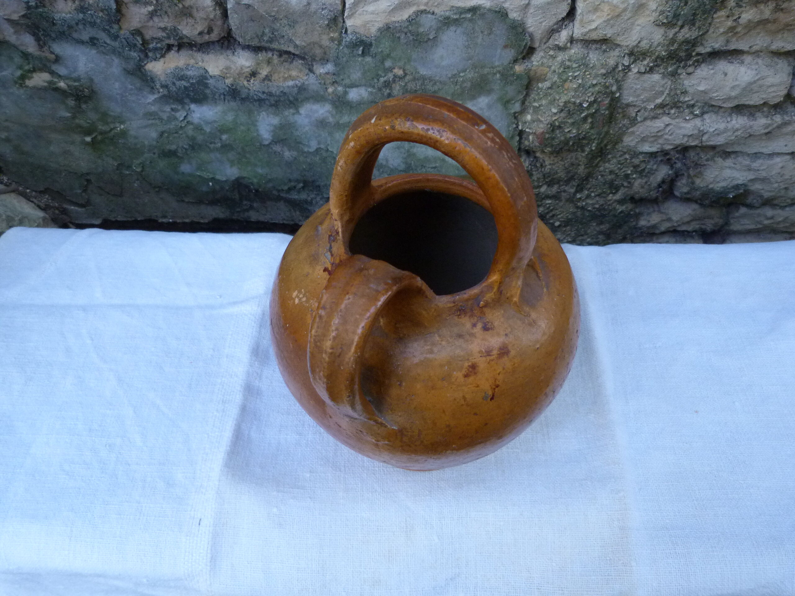 Old kid gargoulette in glazed earth nineteenth century