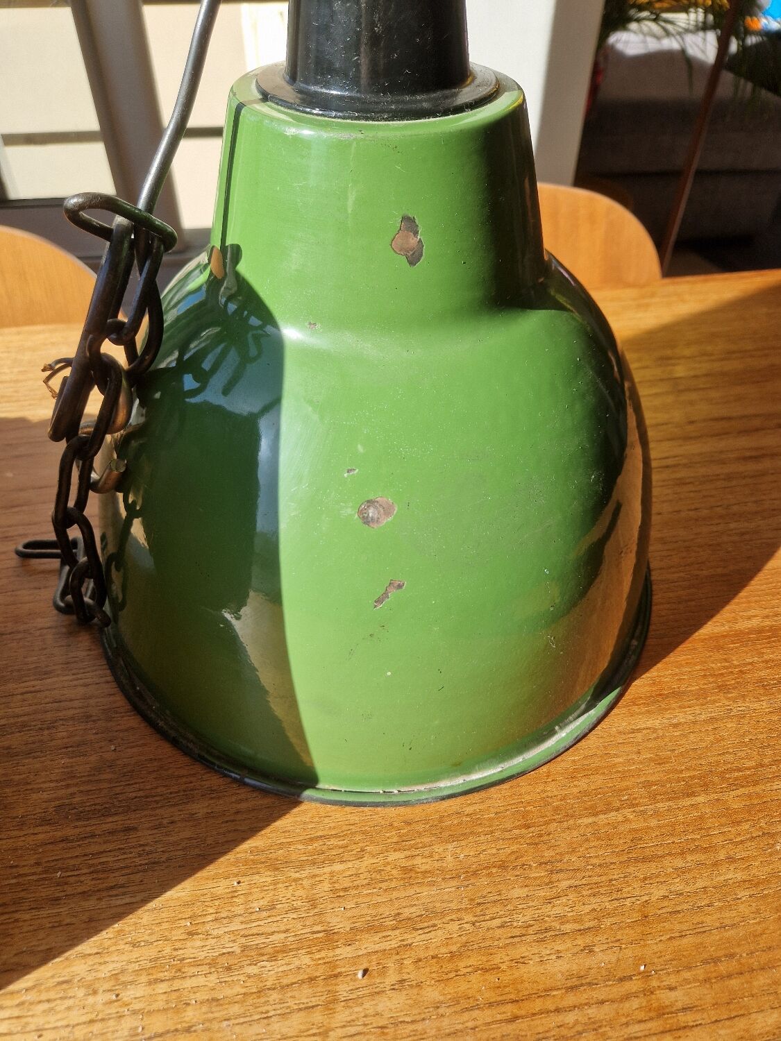 2 industrial suspensions