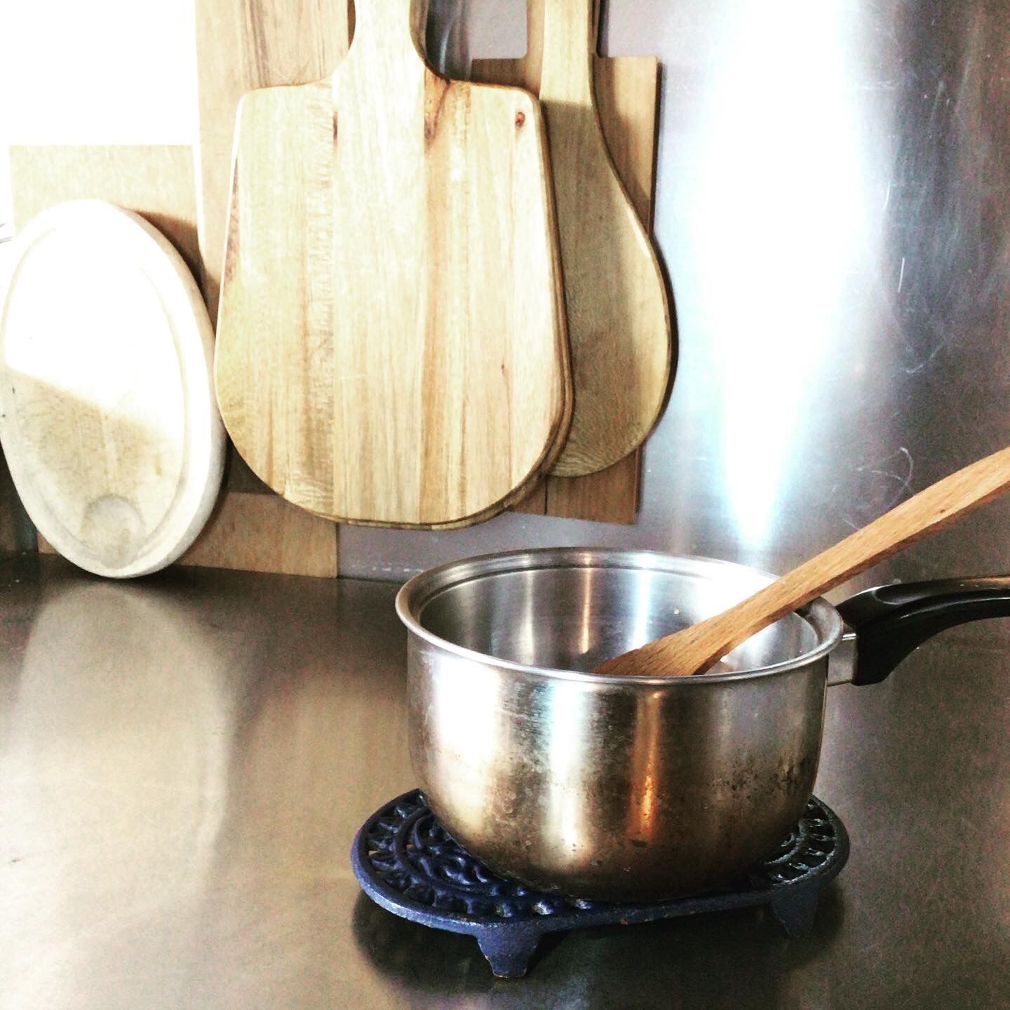 Blue cast iron flat bottom