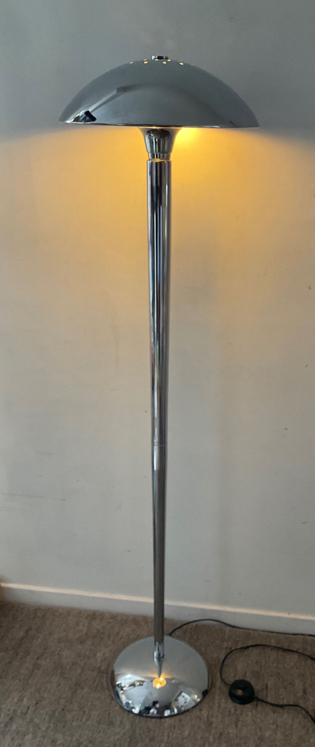 Vintage chromed metal floor lamp from the 60s-70s