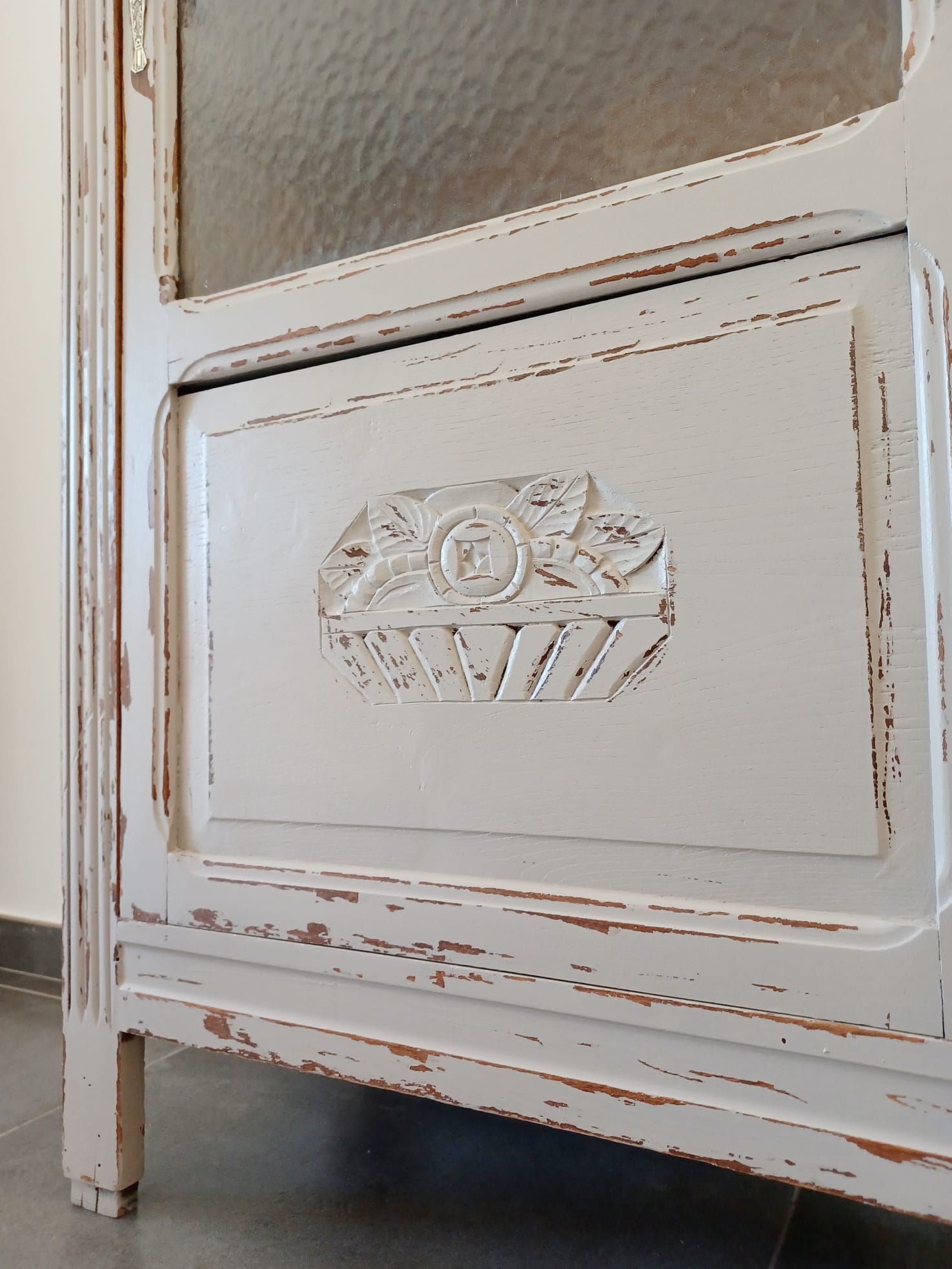 Parisian art-deco glazed wardrobe