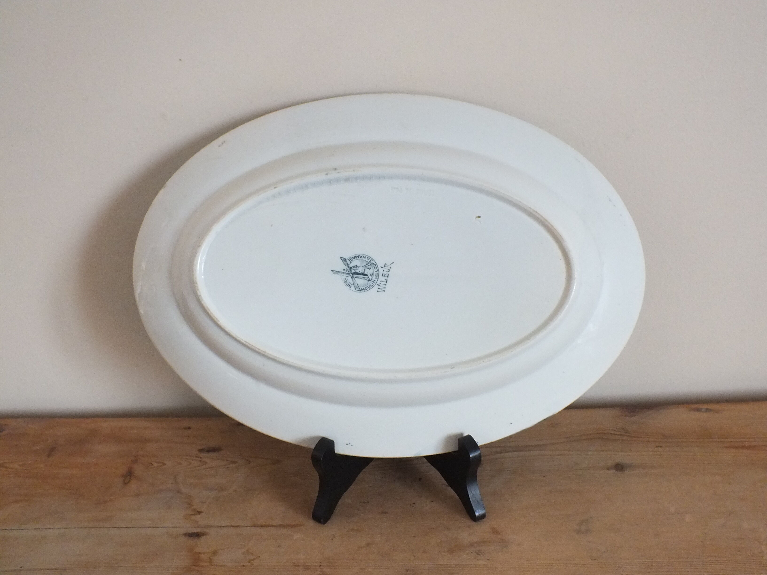 + Oval Flat in Iron Earth Moulin des Loups model Wilbur +