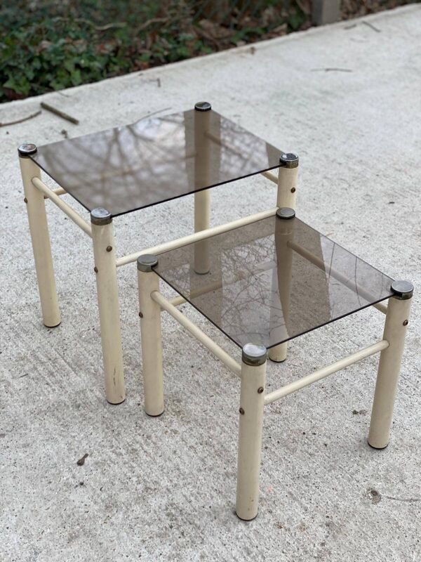 2 tables basses gigognes industrielles beige en verre Yves Boutboul 1970