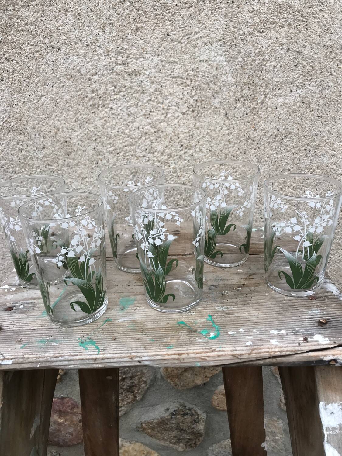 Lot verres anciens décor muguet
