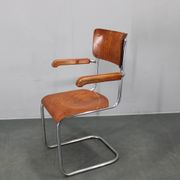 Bauhaus cantilever armchair in chrome tubular steel and beech, 1930s