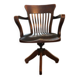 American Armchair Year 40