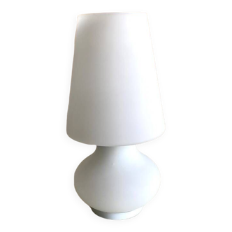 Lampe à poser en opaline blanche, 1970