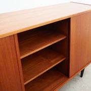 Buffet en teck, design danois, années 1970, production : Danemark