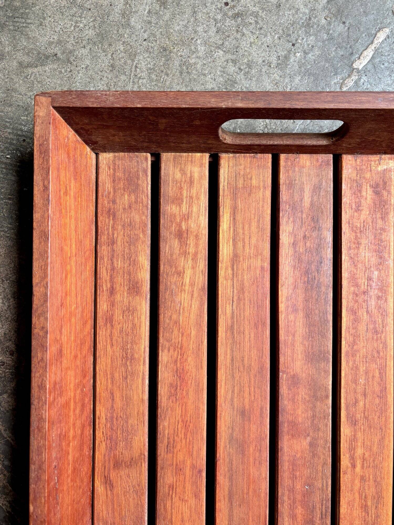 Dark laminated wood top