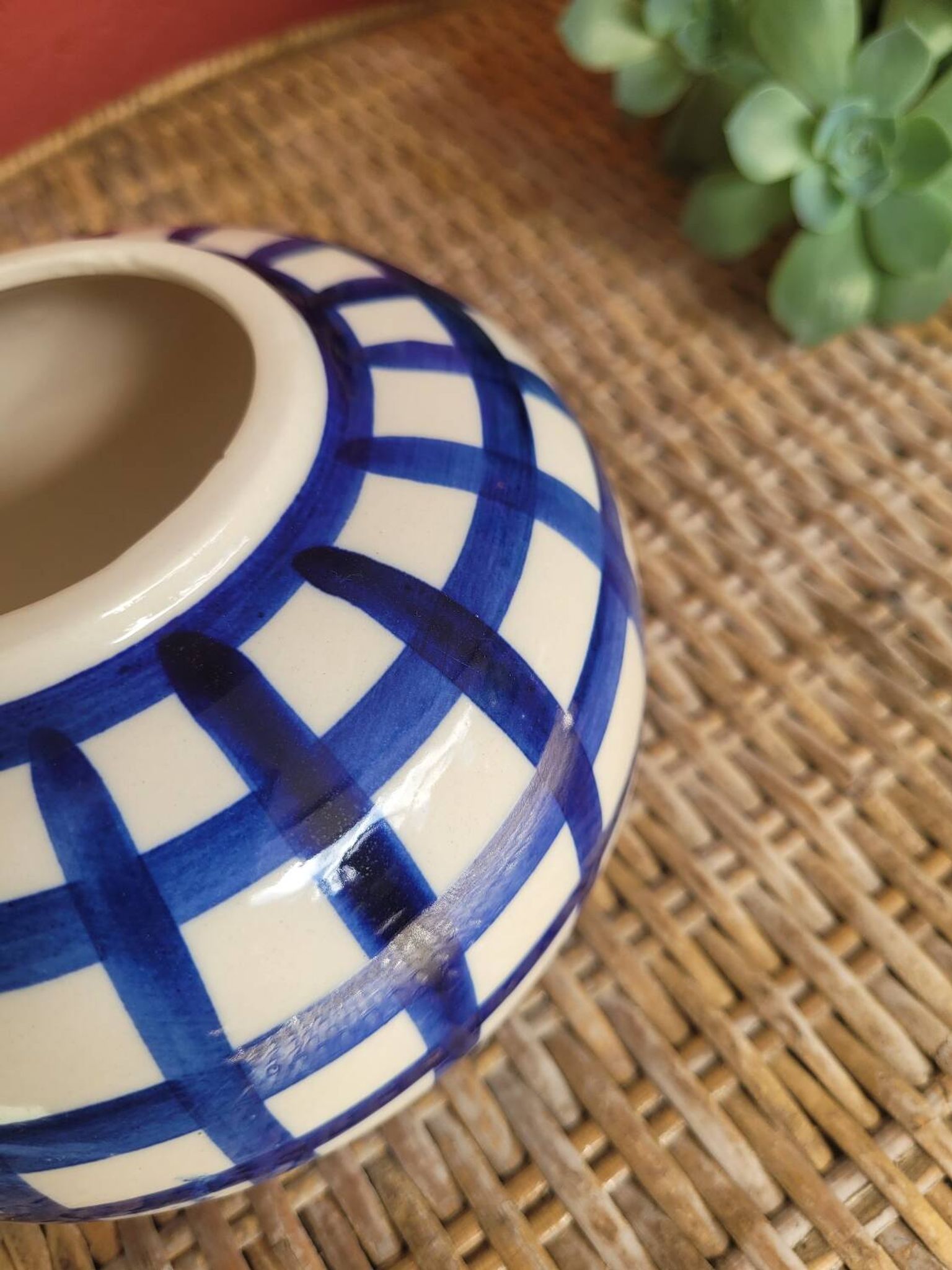 Vase boule en céramique peint à la main