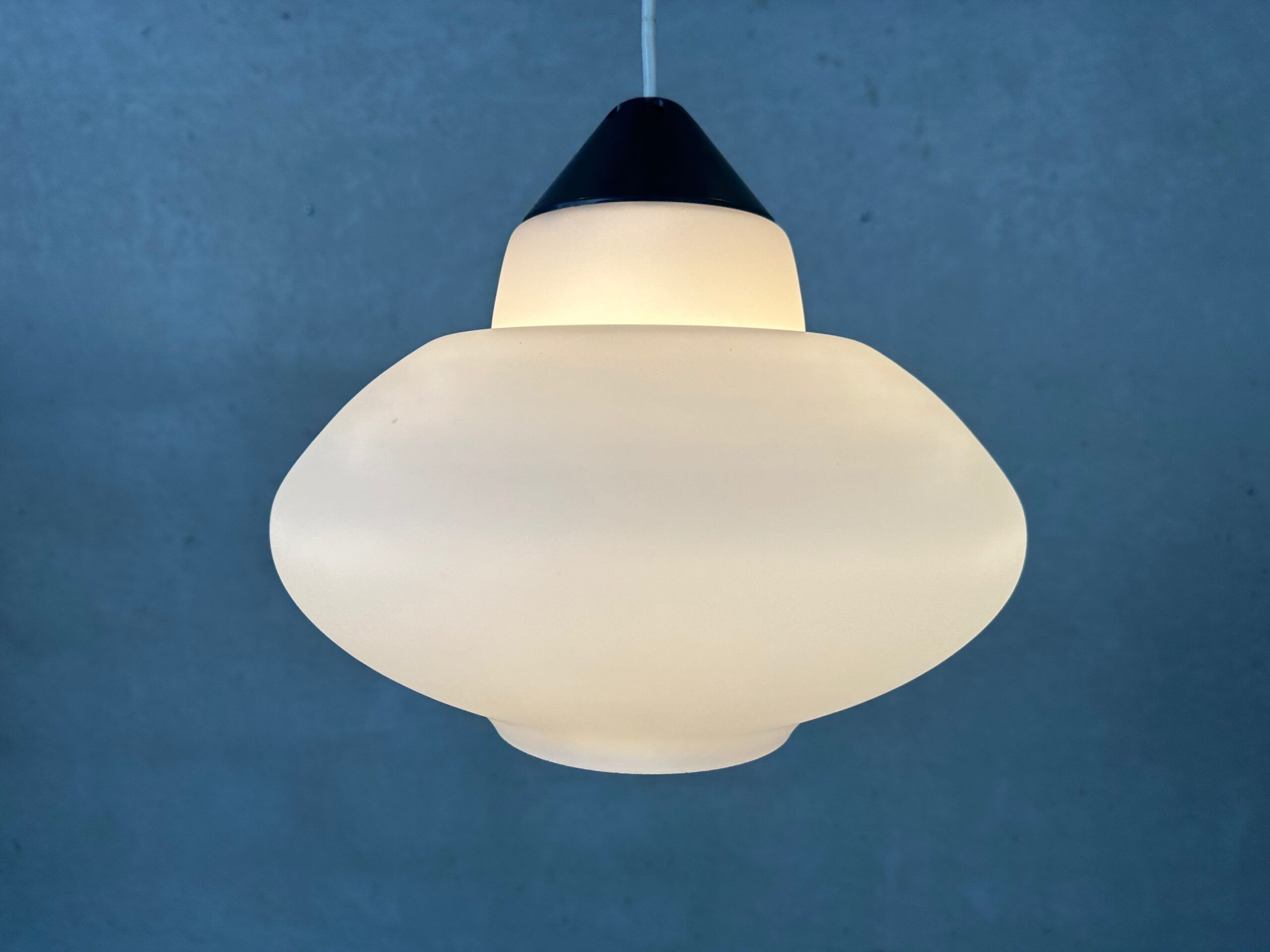 Suspension opaline vintage – Philips