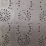 Patterned metal tray