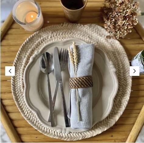 Lot de 4 serviettes anciennes grises monogrammes