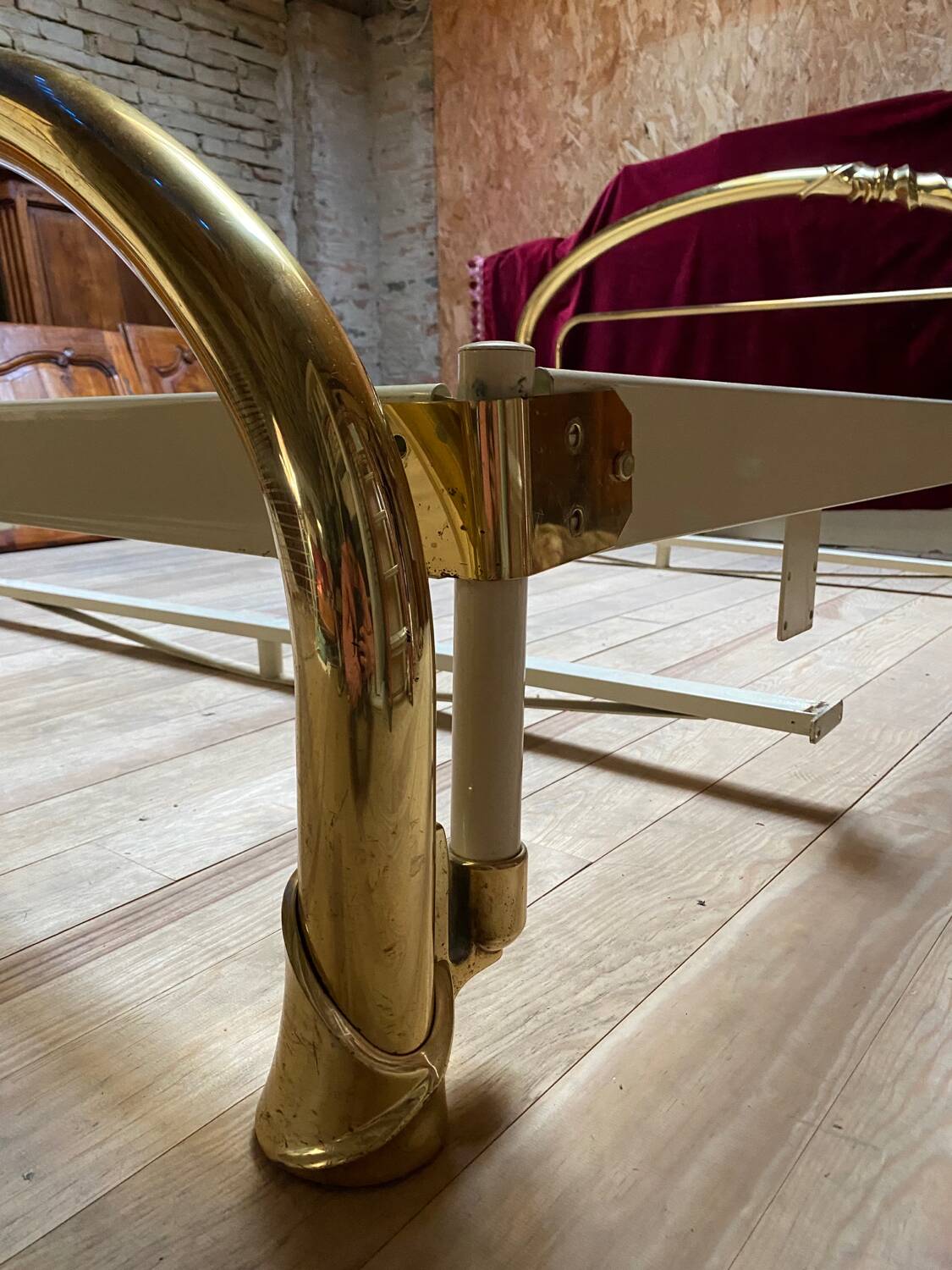 Brass bed Lipparini Design 1970