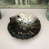 artisanal shell cup empty pocket / soap holder