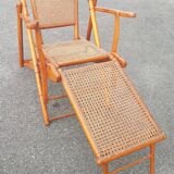 Folding chaise longue 1900 in beech